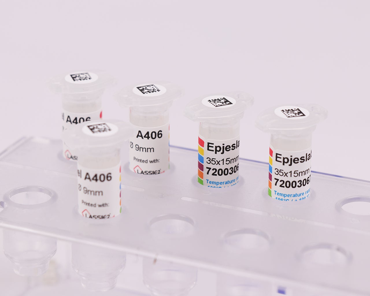 Full-color cryogenic epjeslabels op epjes met Datamatrix code en kleurcodering