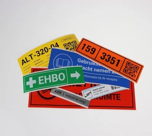 Industrial vinyl labels in verschillende kleuren voor signalering en identificatie