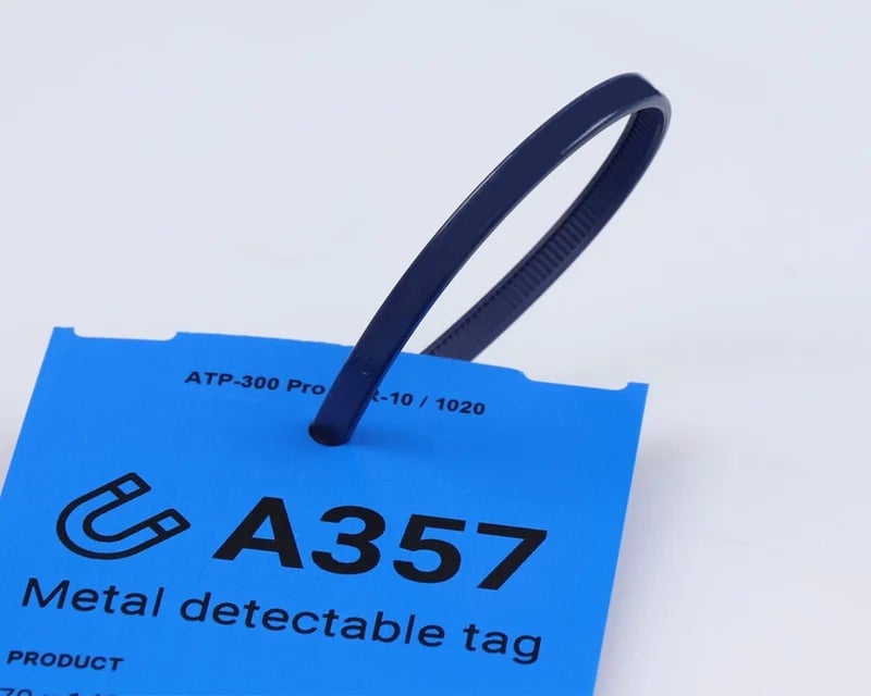 Metal detectable kabelbinders voor gebruik in de voedingsindustrie