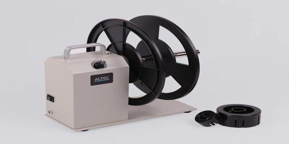 Externe label rewinder voor het automatisch oprollen van geprinte labels