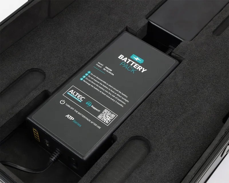 ATP BatteryPack geplaatst in de ATP Draagkoffer, klaar voor mobiel gebruik van een labelprinter