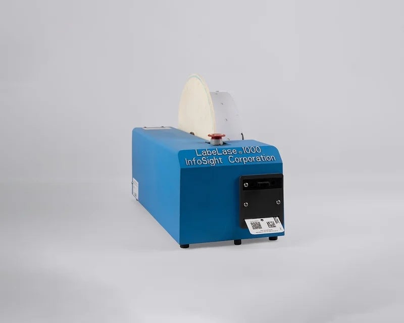 LabeLase 1000 printer voor het lasermarkeren van aluminium en metalen identificatietags voor industriële toepassingen