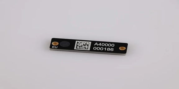 RFID HardTag met datamatrixcode en unieke identificatiecode