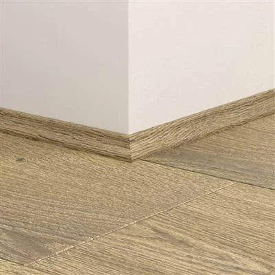 Pergo Plint Scotia beaufort eik MDF-folie 17x17x24
