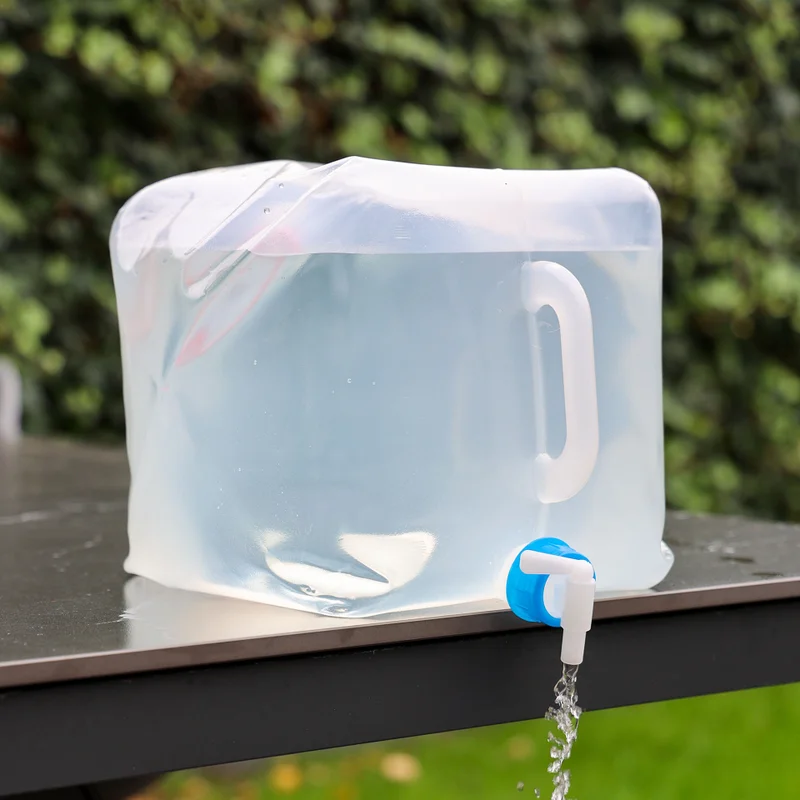 Carpoint Jerry Can Collapsible + Tap 10 Litre | Carpoint