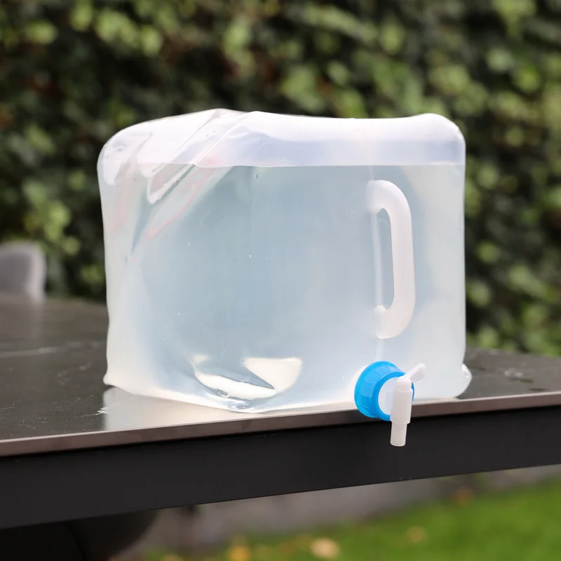 Carpoint Jerry Can Collapsible + Tap 20 Litre | Valma