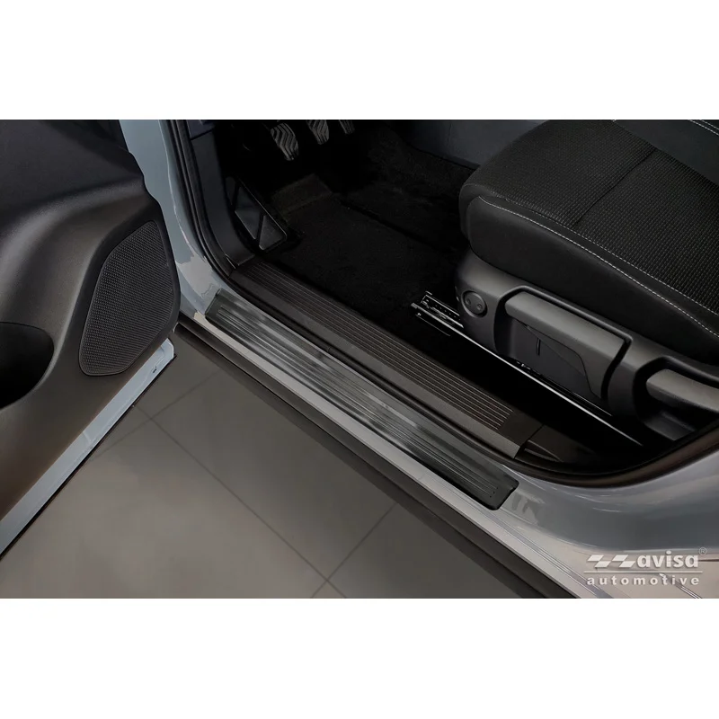 Avisa Zwart RVS Instaplijsten passend voor Nissan Qashqai III 2021-2024 & Facelift 2024- - 'Lines' - 4-delig
