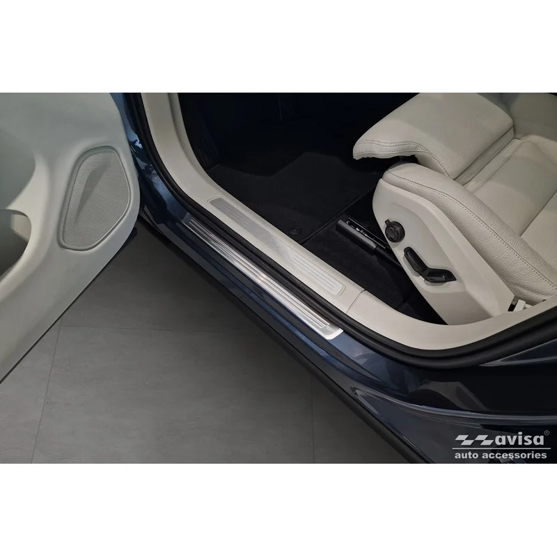 Avisa RVS Instaplijsten passend voor Volvo XC60 II 2017-2021 & FL 2021- incl. R-Design - 'Lines' - 4-delig