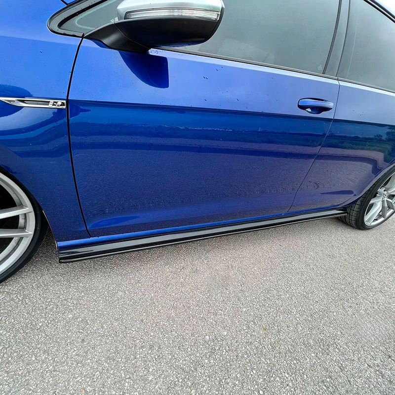 Oneway Set Sideskirts passend voor Volkswagen Golf VII (7.5) HB/Variant R 2017-2020 - Glanzend zwart