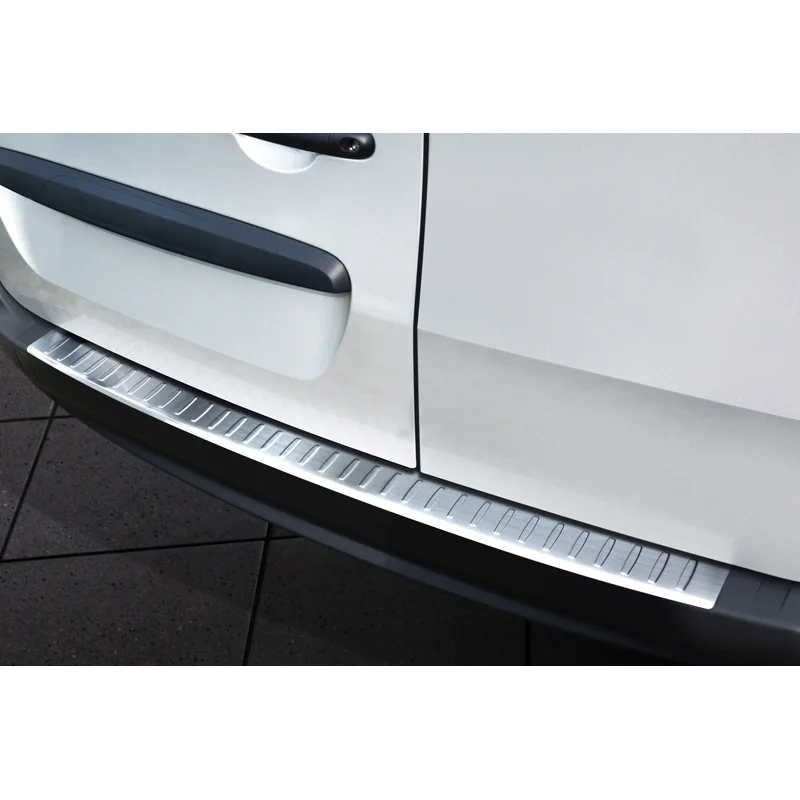 Avisa RVS Achterbumperprotector passend voor Mercedes Citan 2012-2021 & Renault Kangoo 2008-2021 - Zilver