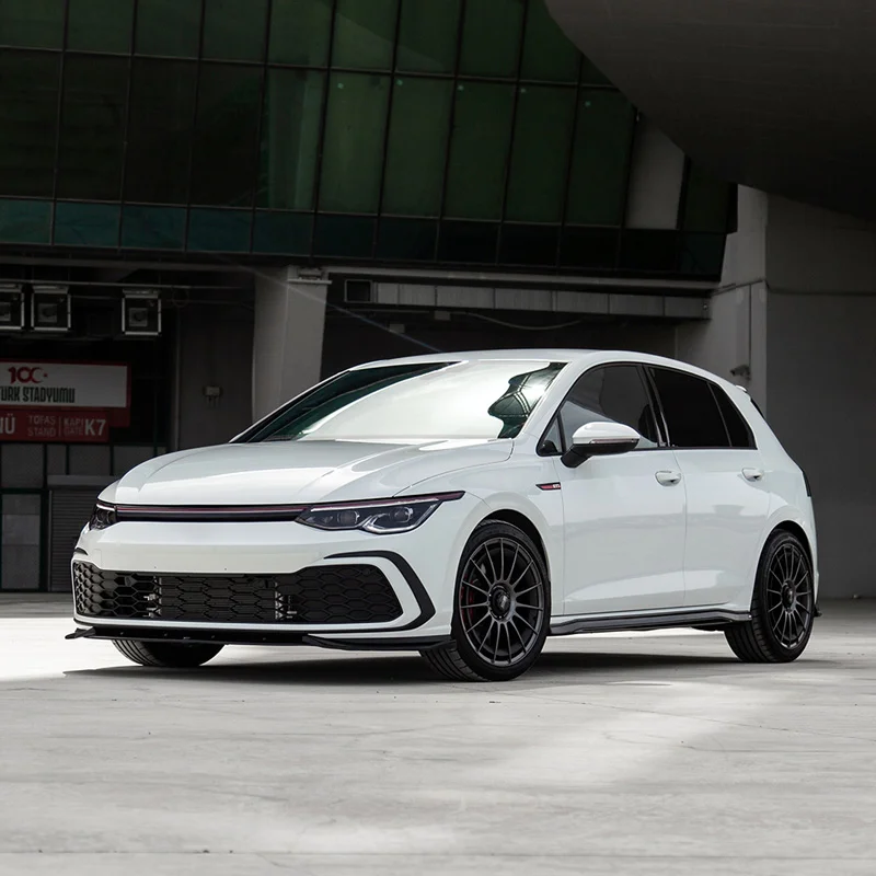Oneway Complete bodykit passend voor Volkswagen Golf VIII HB GTI 2020- – Glanzend zwart