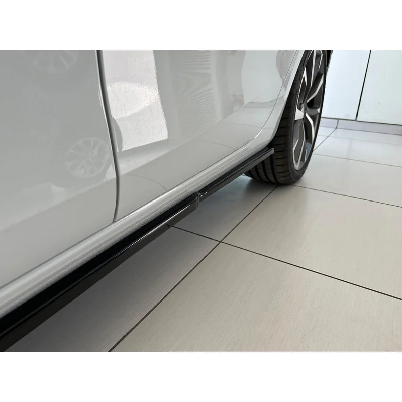 Motordrome Sideskirts passend voor Seat Leon IV FR HB 5-deurs/Sportstourer 2020- (ABS)