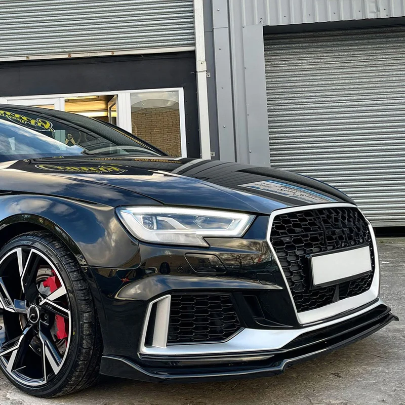 Oneway Complete bodykit passend voor Audi RS3 8V Sportback Facelift 2017-2020 – Glanzend zwart