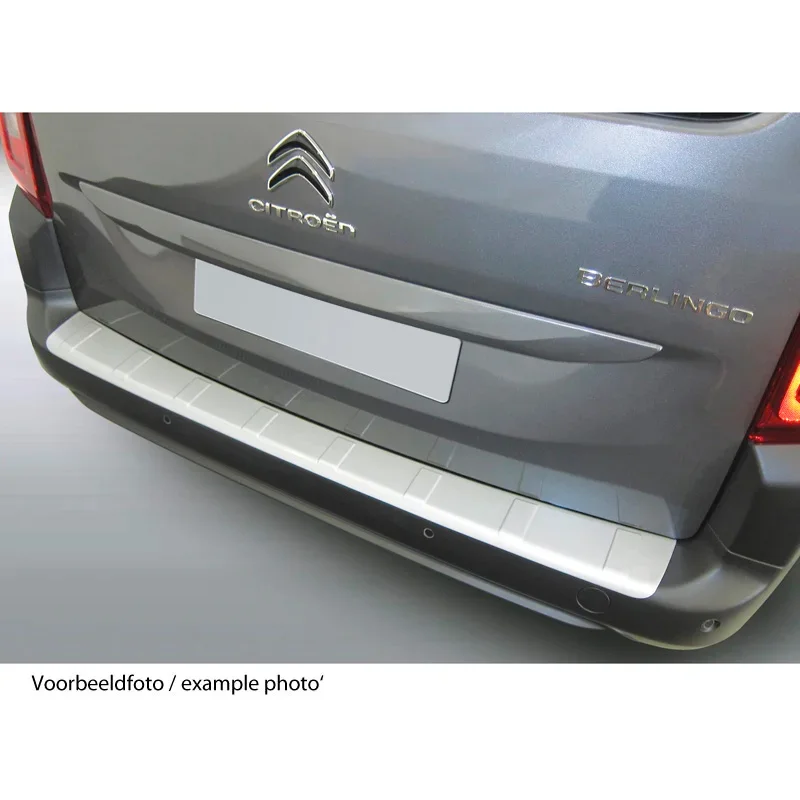 RGM ABS Achterbumper beschermlijst passend voor Volkswagen T5 Caravelle/Multivan 2012-2015 ‘Ribbed’ (voor gespoten bumpers) Zilver