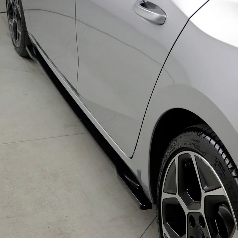 Oneway Set Sideskirts passend voor Opel Astra L HB/ST 2021- - Glanzend zwart