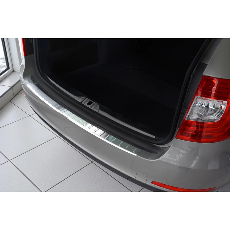 Avisa RVS Achterbumperprotector passend voor Skoda Superb Combi 2013-2015 - Zilver