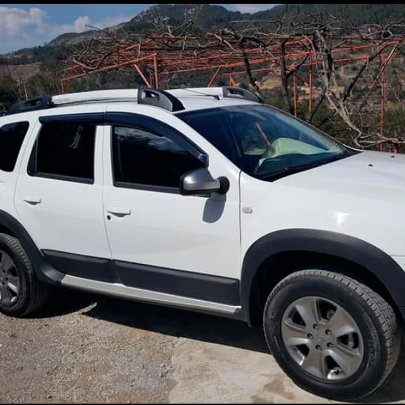 Oneway Set deurpanelen passend voor Dacia Duster I 2010-2017 (zonder Duster markering) - Matzwart