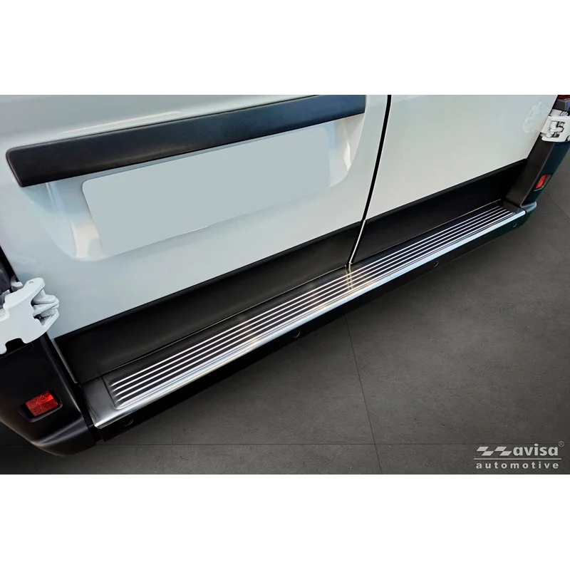 Avisa RVS Achterbumperprotector passend voor Fiat Ducato III Facelift 2023- / Opel Movano III Facelift 2023- / Toyota Proace Max 2024- - Zilver - 2-delig