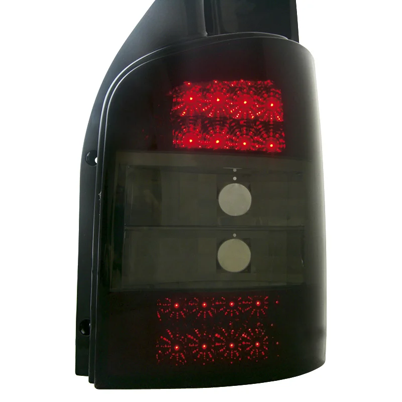 AutoStyle Set LED Achterlichten passend voor Volkswagen T5 2003-2015 (modellen met achterklep) – Rookgrijs