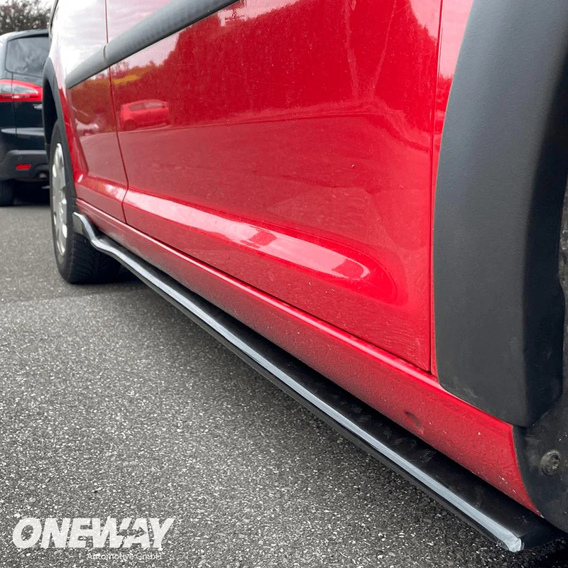 Oneway Set Sideskirts passend voor Volkswagen Caddy MK4 2015-2020 – Glanzend zwart