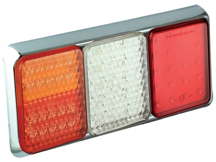 Feu arrière LED avec garniture chromée | 12-24v | 40cm. de câble | 100CSTIWFMLE