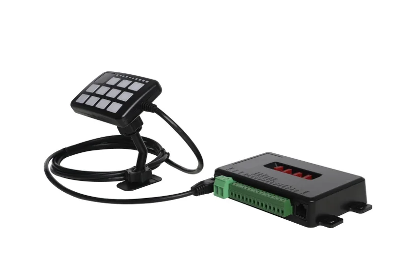 ID-11 controller (incl. connection box) | ID-11 Plus